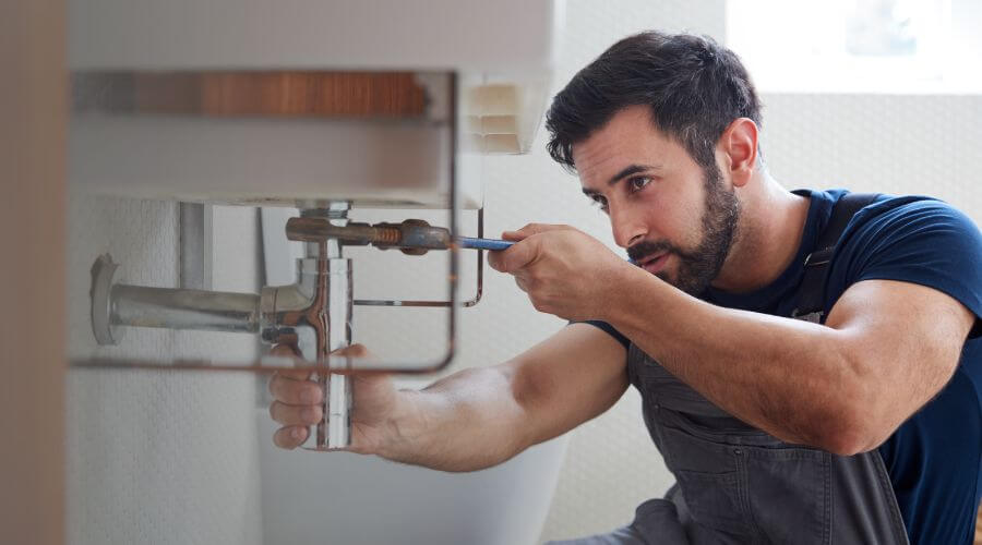 Professional water heater installation services in Troutdale, VA